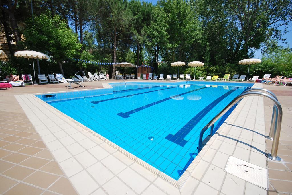 Hotel Plutone Cervia Zewnętrze zdjęcie